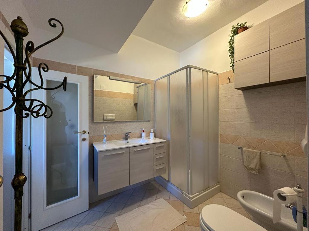 Apartamento Casa Danila Quercianella Exterior foto