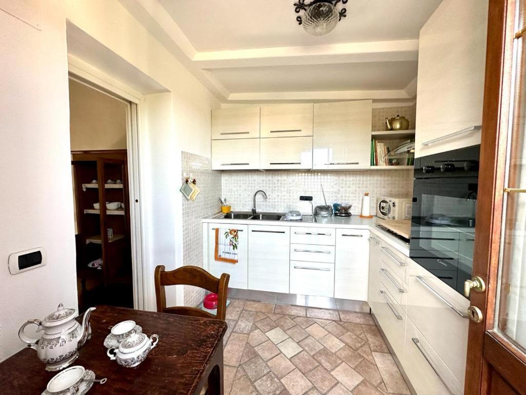 Apartamento Casa Danila Quercianella Exterior foto