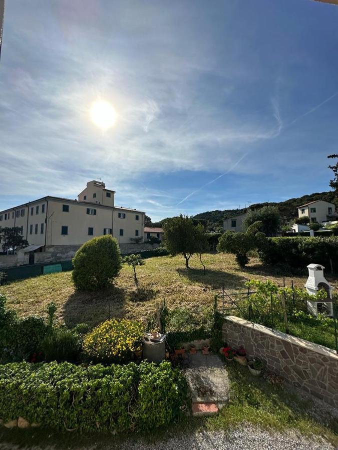 Apartamento Casa Danila Quercianella Exterior foto